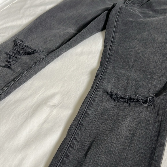 Madewell 9" Mid-Rise Skinny Jeans in Black Sea - Picture 8 of 13